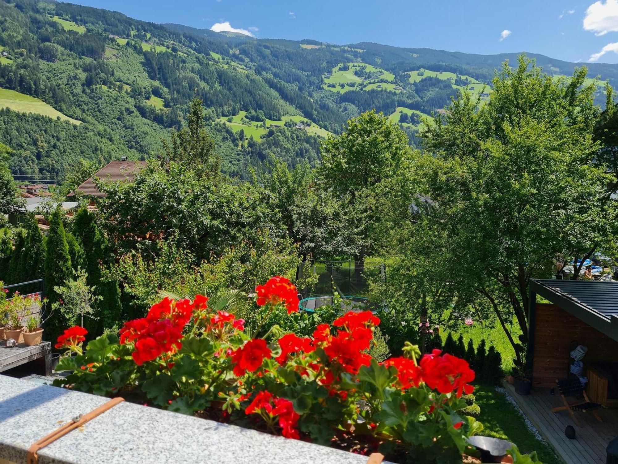 Holiday Flat, Aschau Aschau Im Zillertal Exterior photo